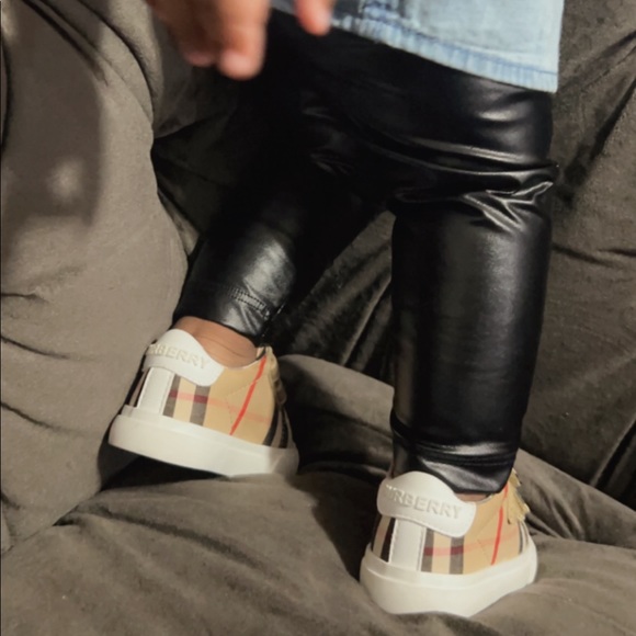 Vegan leather leggings. Size 3-6 months. Excellent condition! - Picture 2 of 2